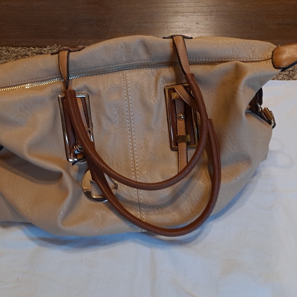 MG Collection Adele Embroidered Evening Purse, Champagne, NWOT. - Picture 2 of 10